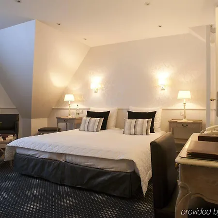 Dukes' Palace - By Dukes' Collection מלון 4*